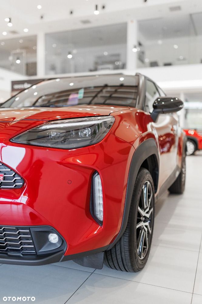 Toyota Yaris Cross Hybrid 1.5 GR Sport - 30