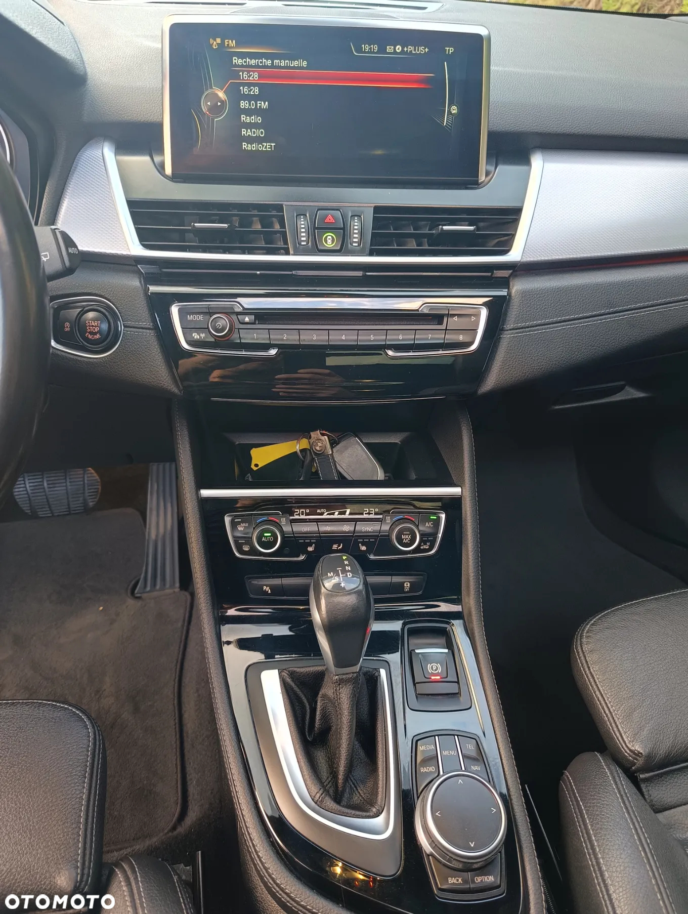 BMW Seria 2 220d Luxury Line sport - 24