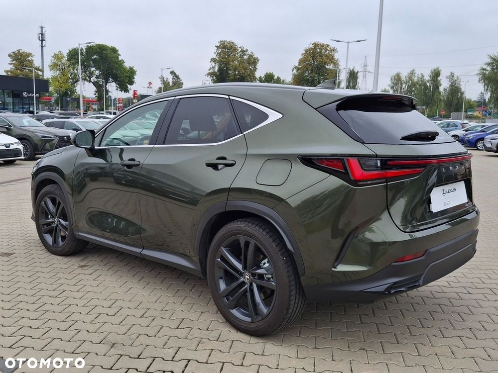 Lexus NX 350h Prestige AWD - 24
