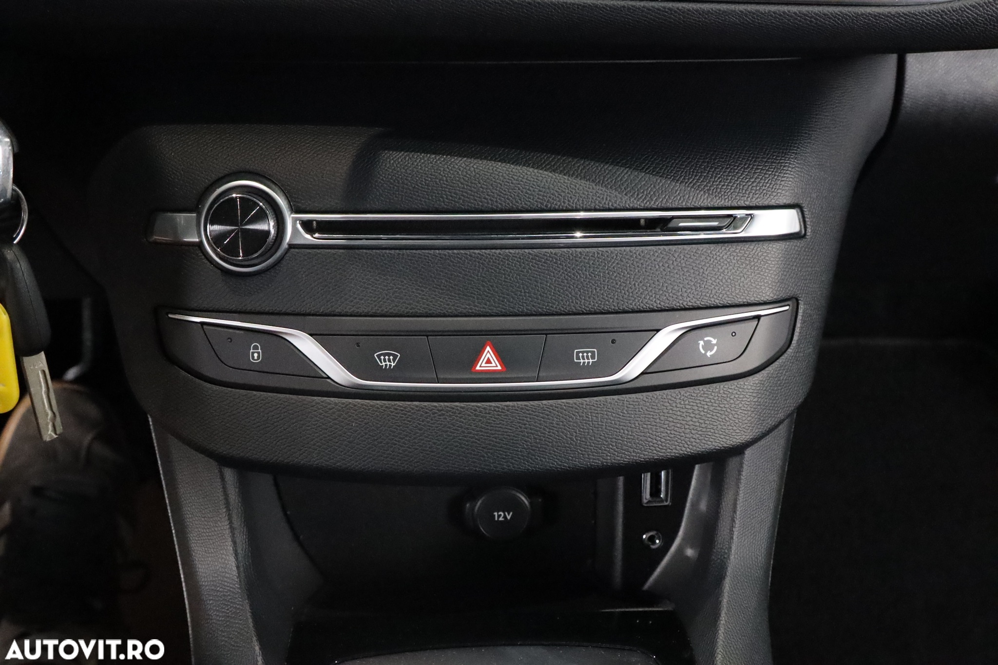 Peugeot 308 BlueHDi FAP 120 Stop & Start Active - 11