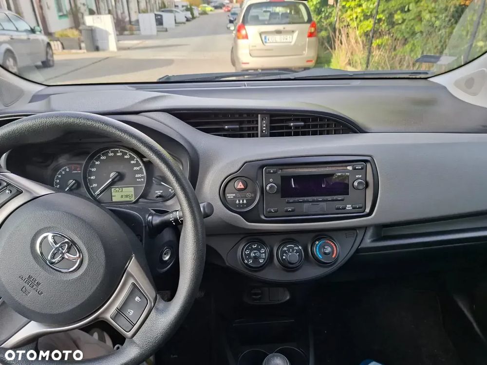 Toyota Yaris 1.0 Active - 14
