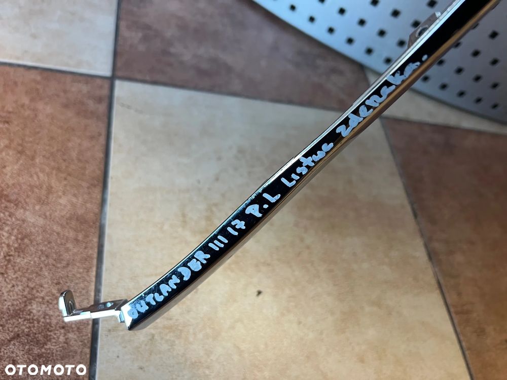 MITSUBISHI OUTLANDER III LIFT 2015-2020 LISTWA CHROM POD REFLEKTOR LAMPĘ LEWĄ LEWY PRZÓD PRZEDNI 6407A141 - 3