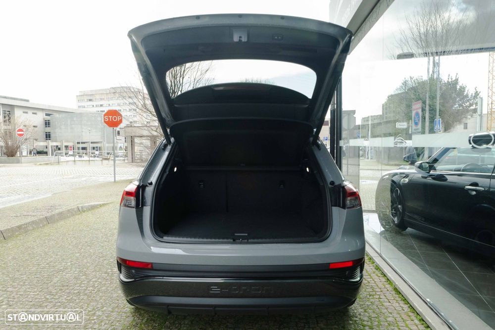 Audi Q4 e-tron - 18