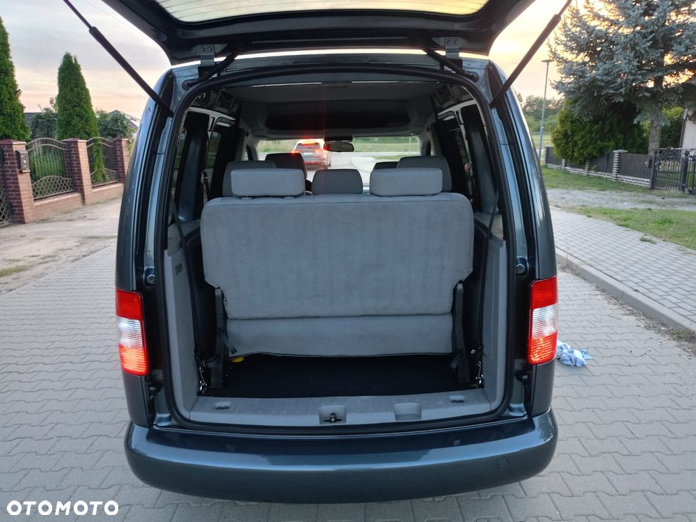 Volkswagen Caddy - 10