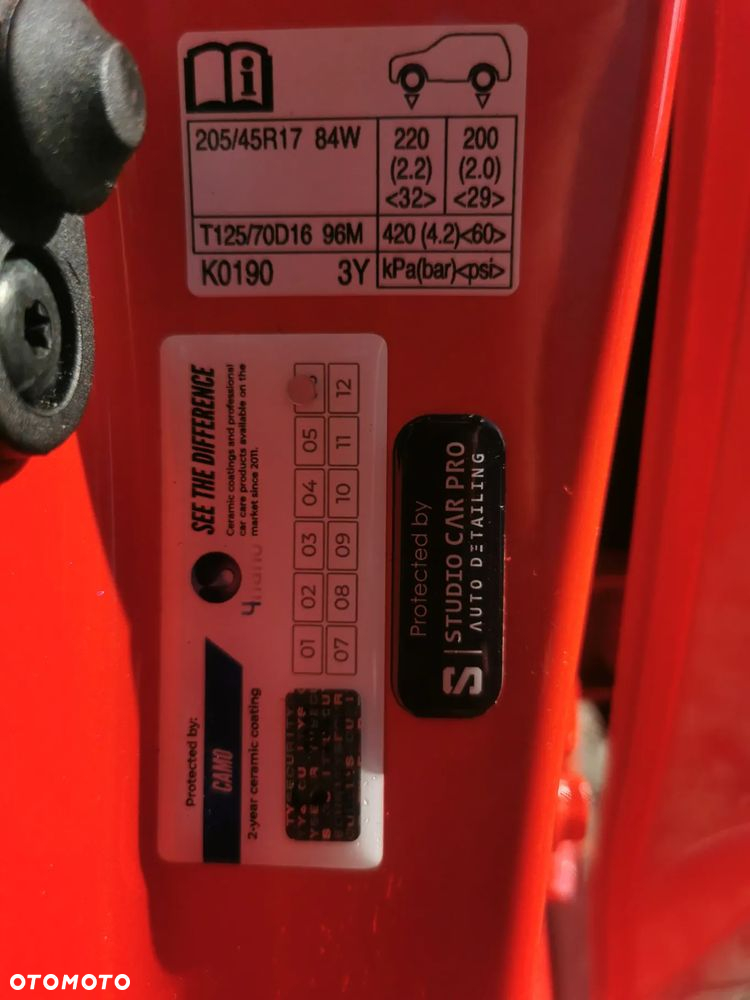 Toyota Yaris Hybrid 1.5 Premiere Edition - 23