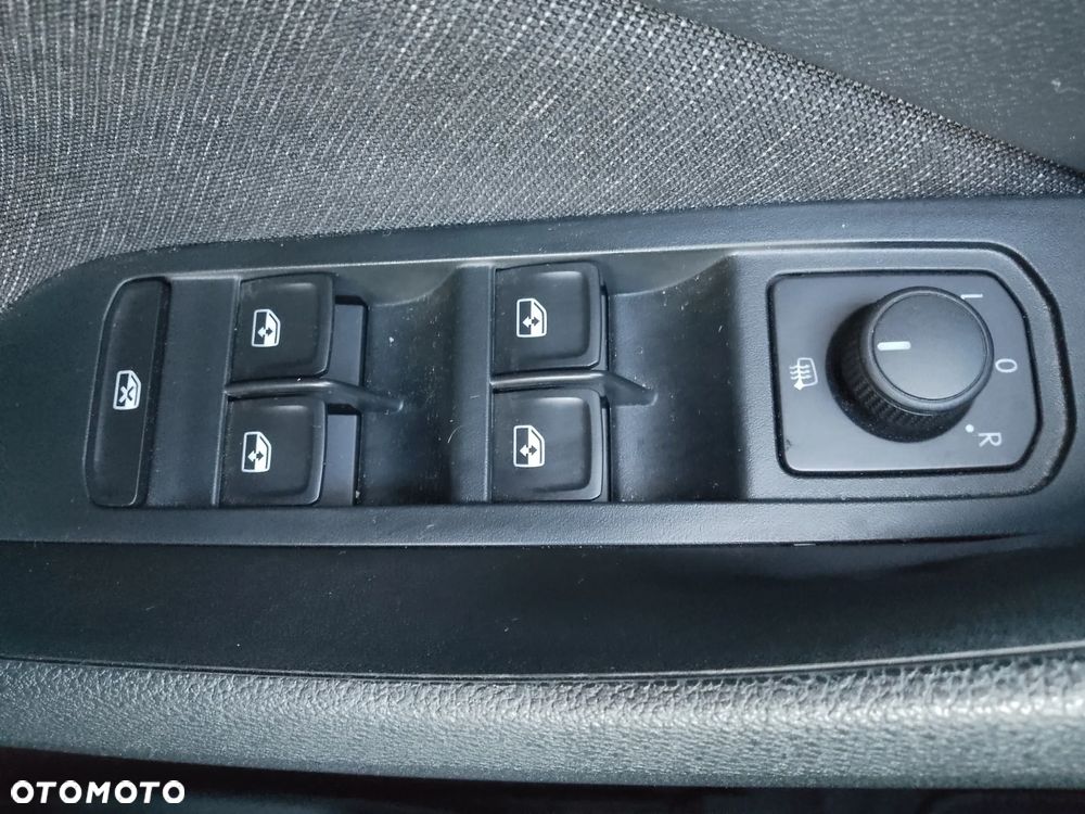 Skoda Kamiq 1.5 TSI Selection DSG - 24