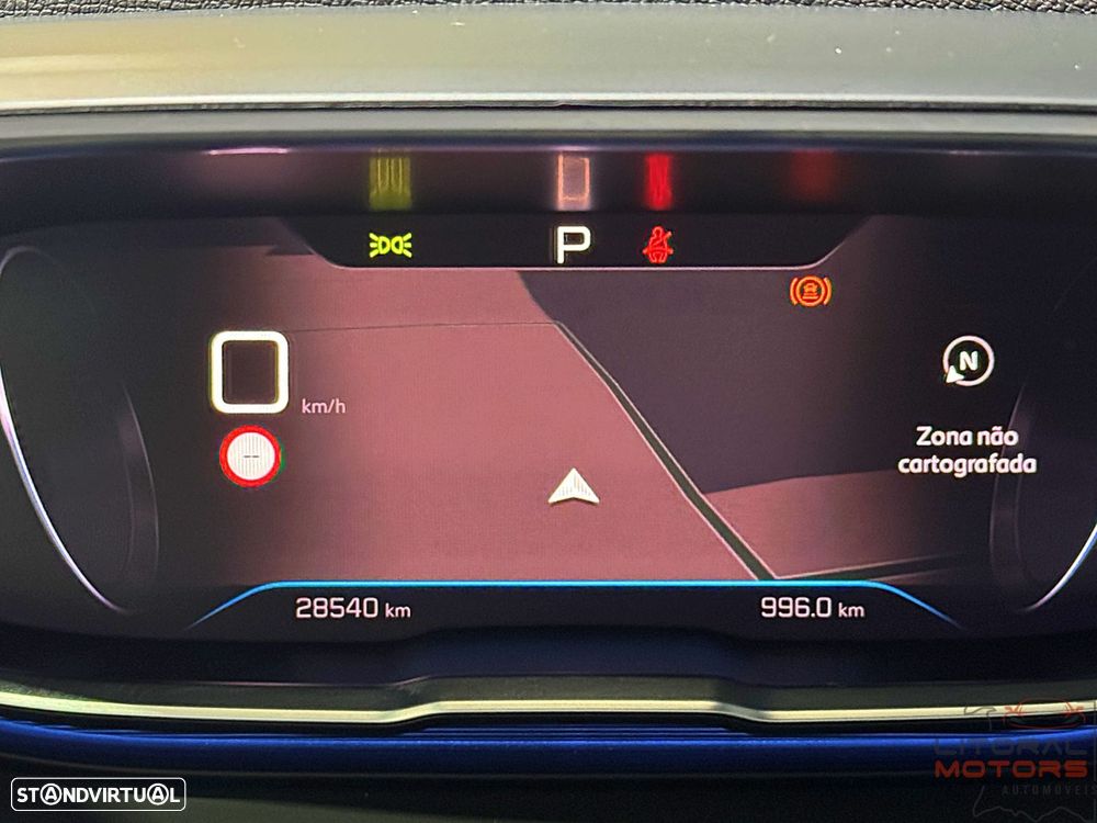 Peugeot 5008 1.2 Hybrid Allure Pack e-DCS6 - 26