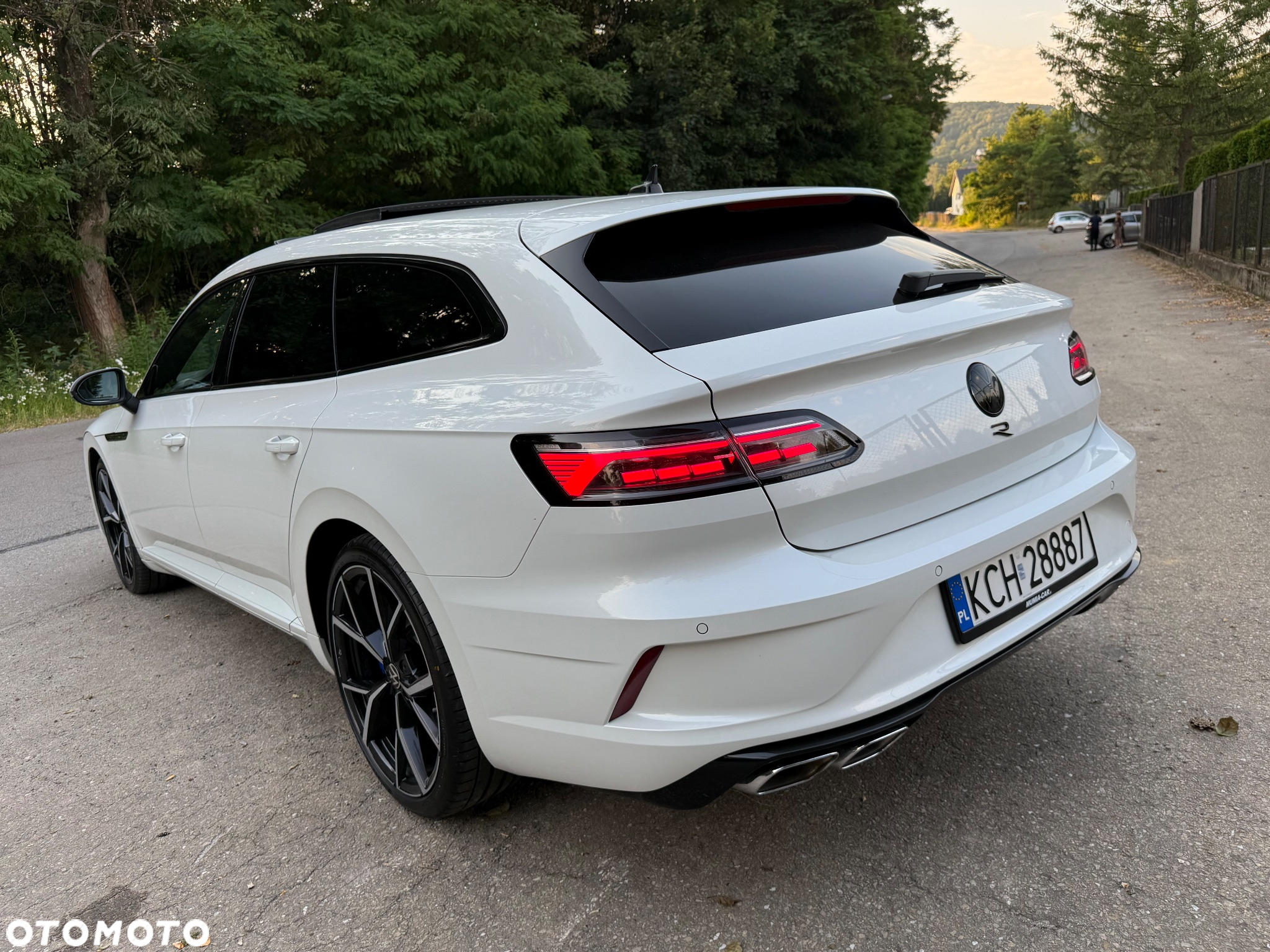 Volkswagen Arteon 2.0 TSI 4Motion R DSG - 6