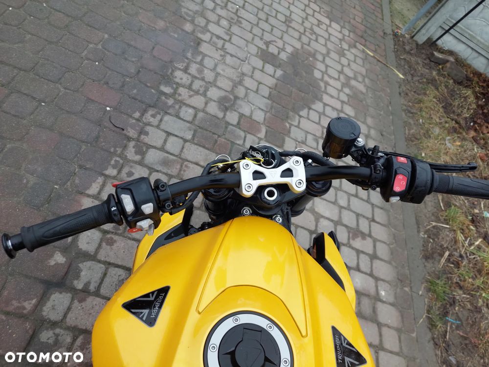 Triumph Speed Triple - 9