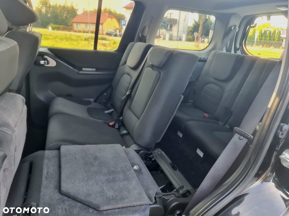 Nissan Pathfinder 2.5 dCi Platinum - 22