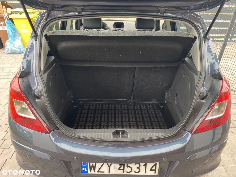 Opel Corsa 1.2 16V Cosmo EasyTronic - 16