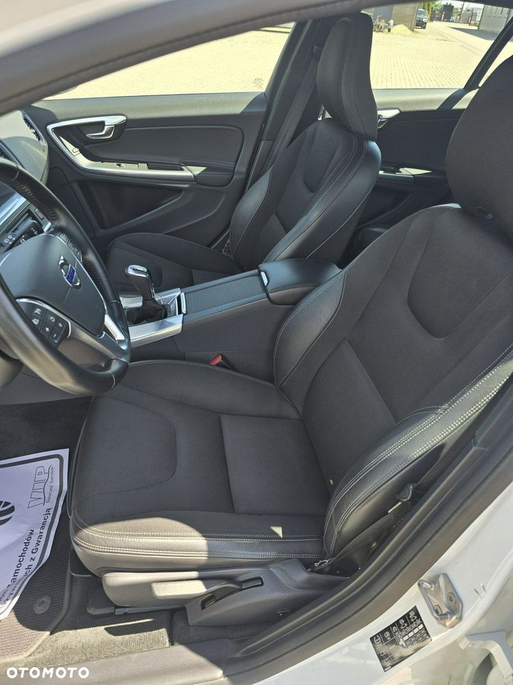 Volvo V60 - 15