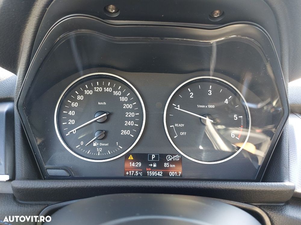 BMW Seria 2 220d xDrive AT Standard - 16