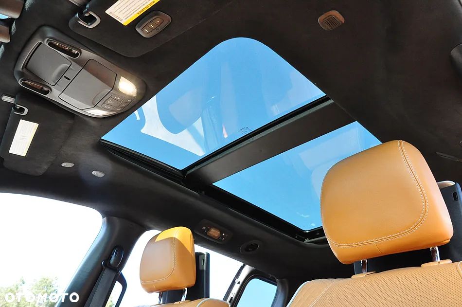 Chrysler Pacifica - 37