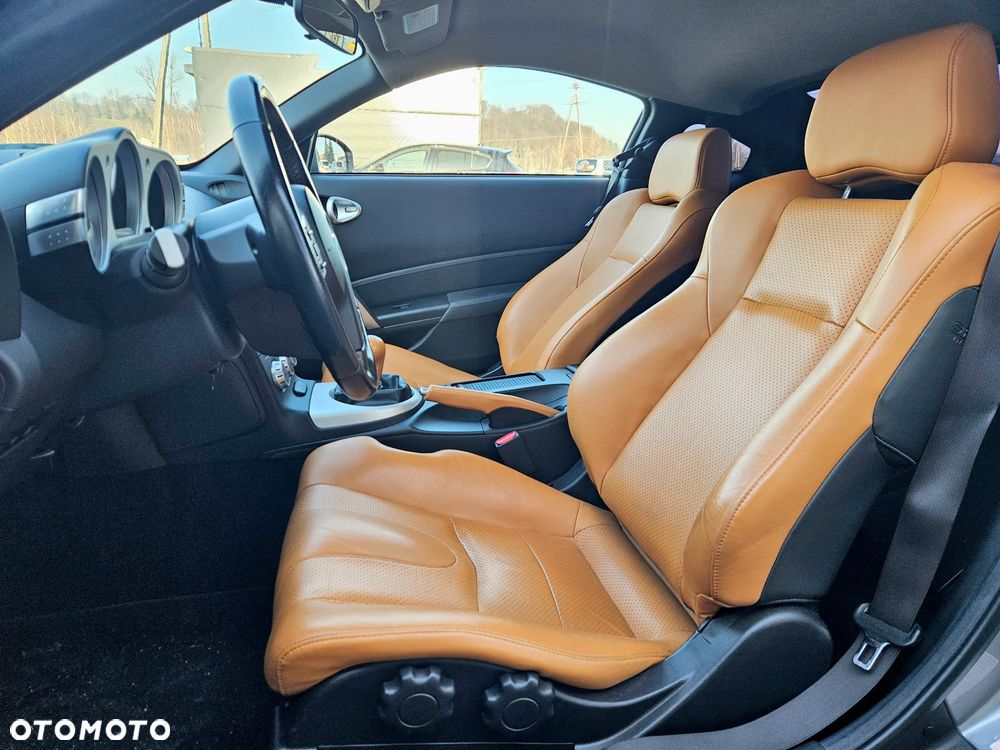 Nissan 350 Z 3.5 V6 - 6