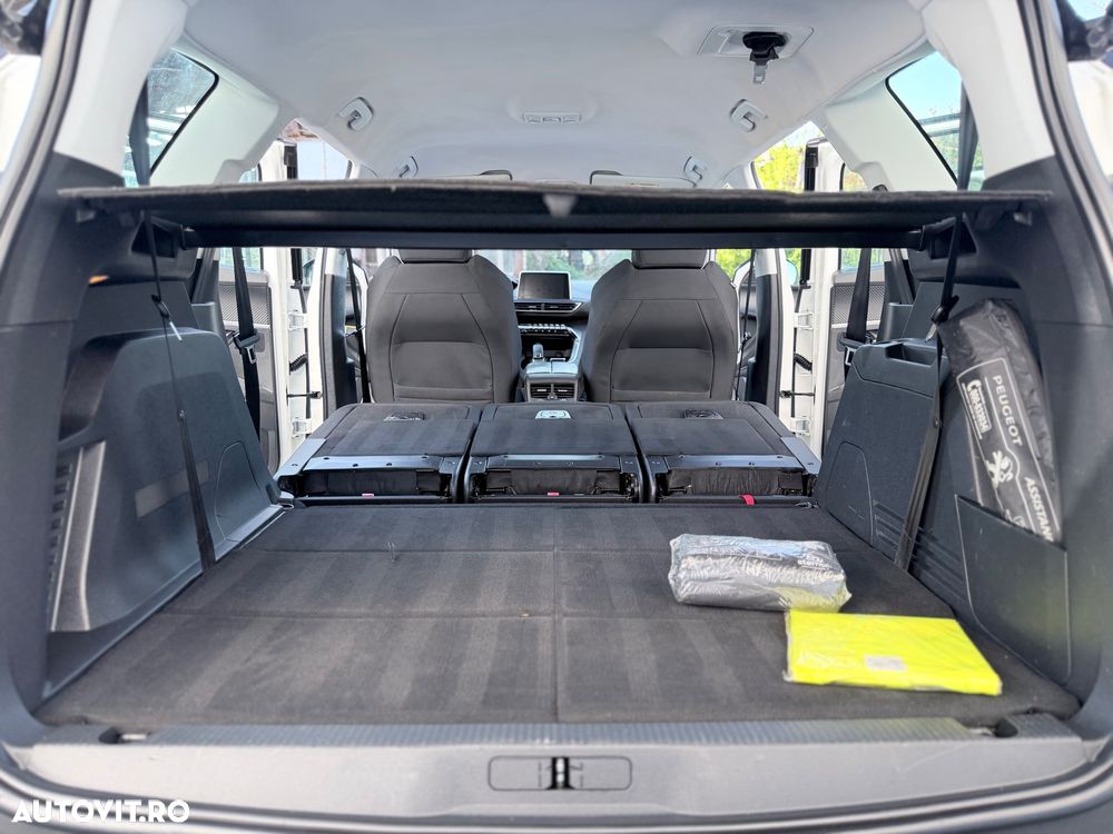 Peugeot 5008 1.5L BlueHDI EAT8 S&S GT - 28