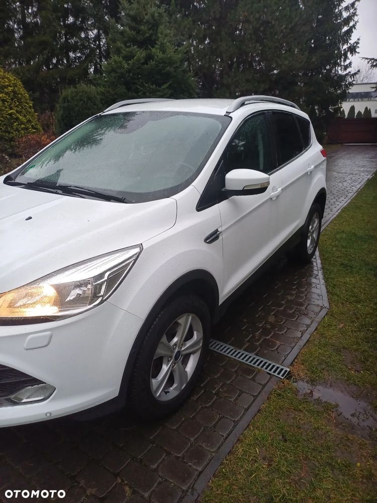 Ford Kuga 2.0 TDCi 4x4 Vignale - 4