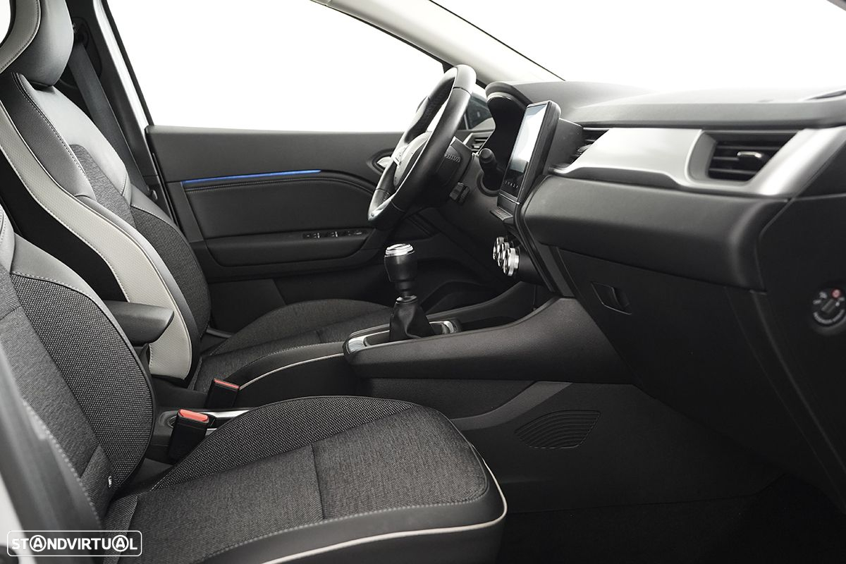 Renault Captur 1.0 TCe Techno Bi-Fuel - 23