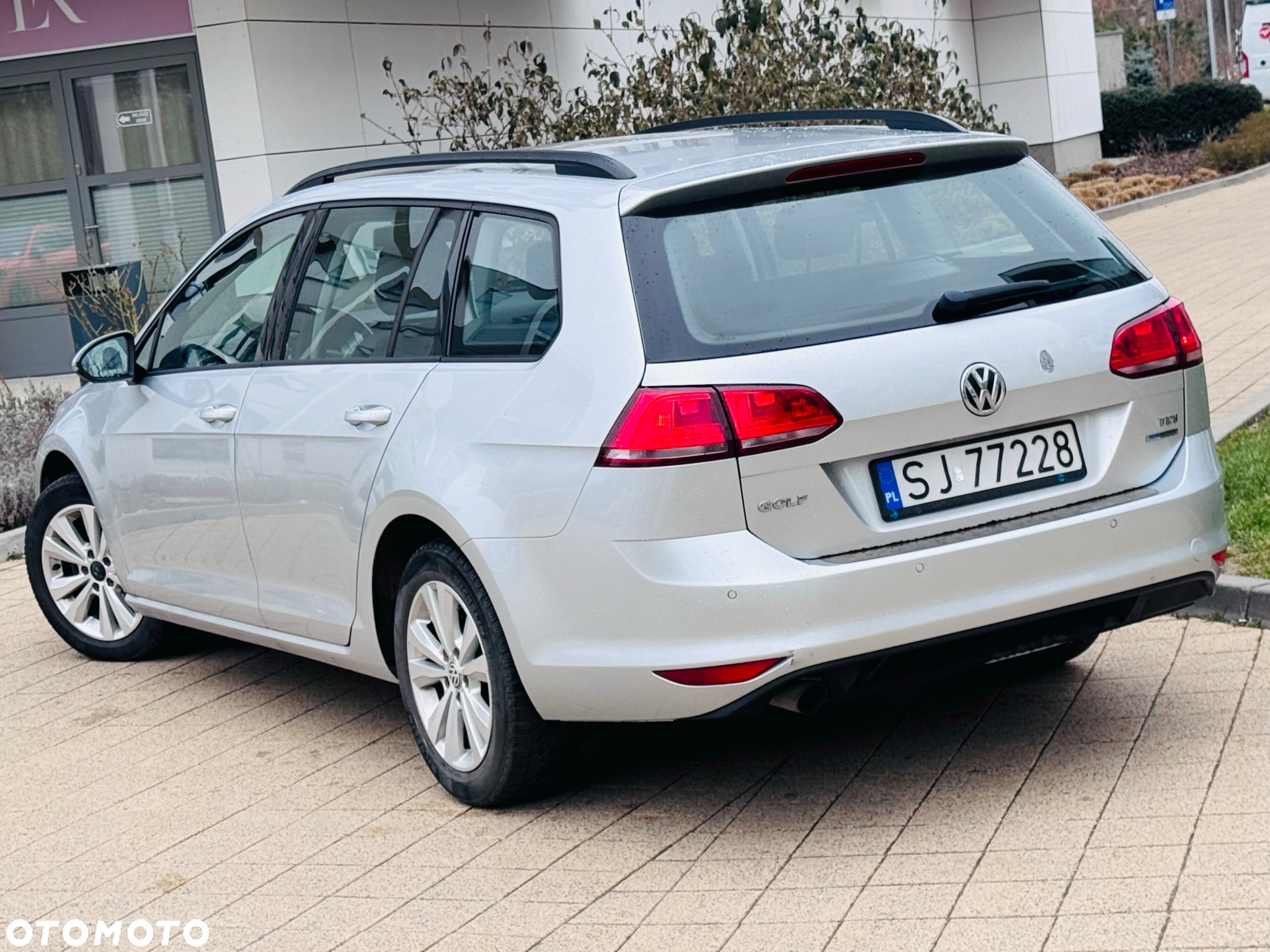 Volkswagen Golf VI 1.6 TDI Trendline - 9