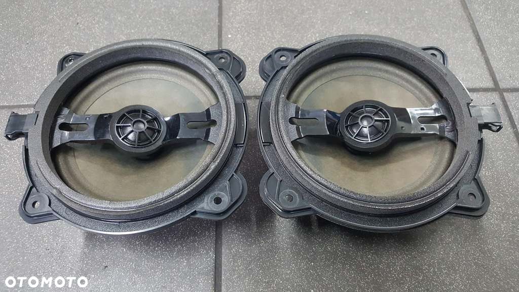 GŁOŚNIKI GŁOŚNIK BLAUPUNKT TYLNY TYŁ AUDI A3 8P 3 DRZWI 8H0035411 WYSYŁKA !!! - 1