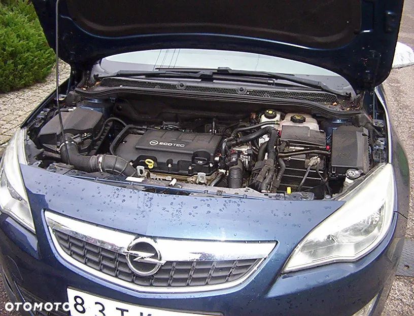 Opel Astra 1.4 Turbo Sports Tourer - 19