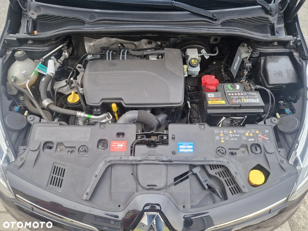 Renault Clio - 8