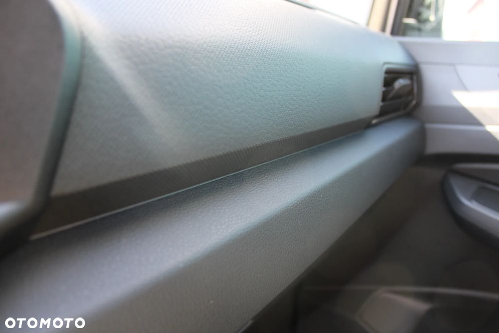 Volkswagen Caddy Cargo PRO - 9