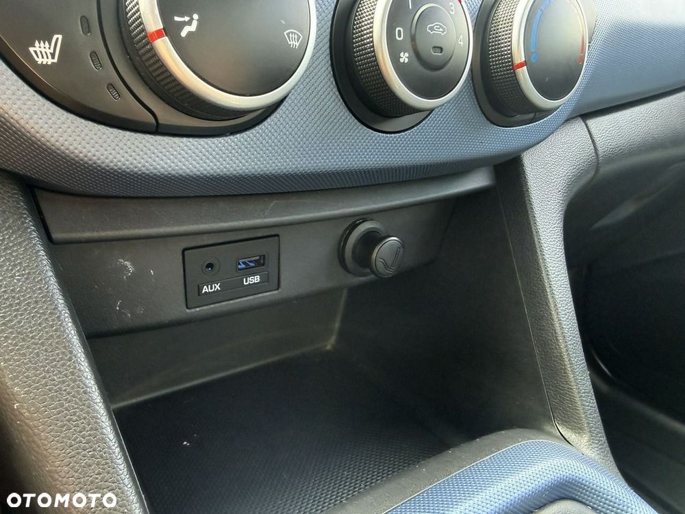 Hyundai i10 - 21