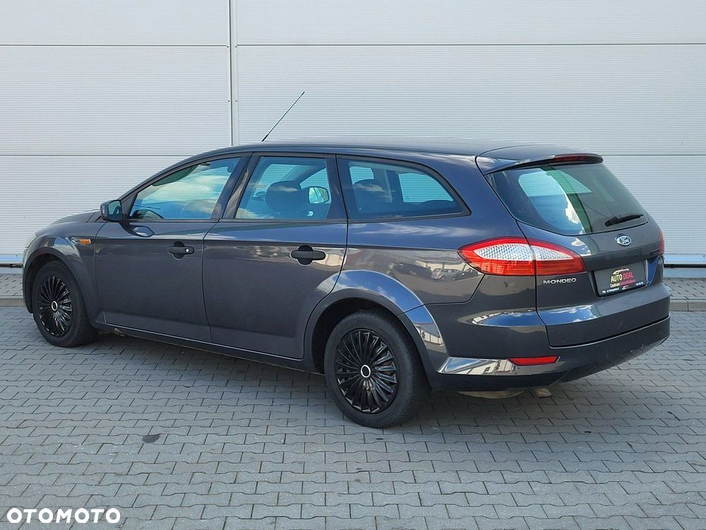 Ford Mondeo - 10