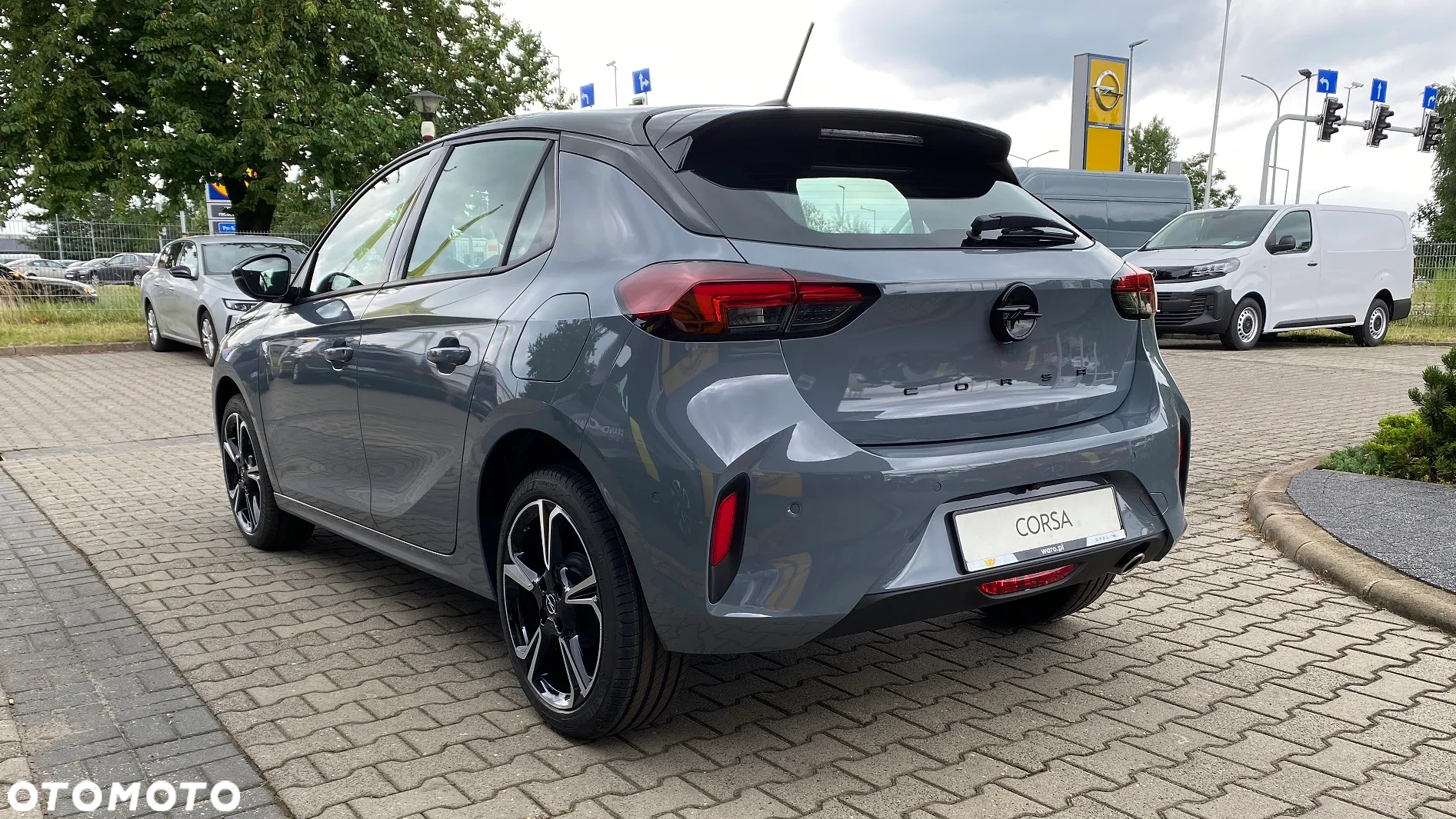 Opel Corsa 1.2 GS S&S - 2