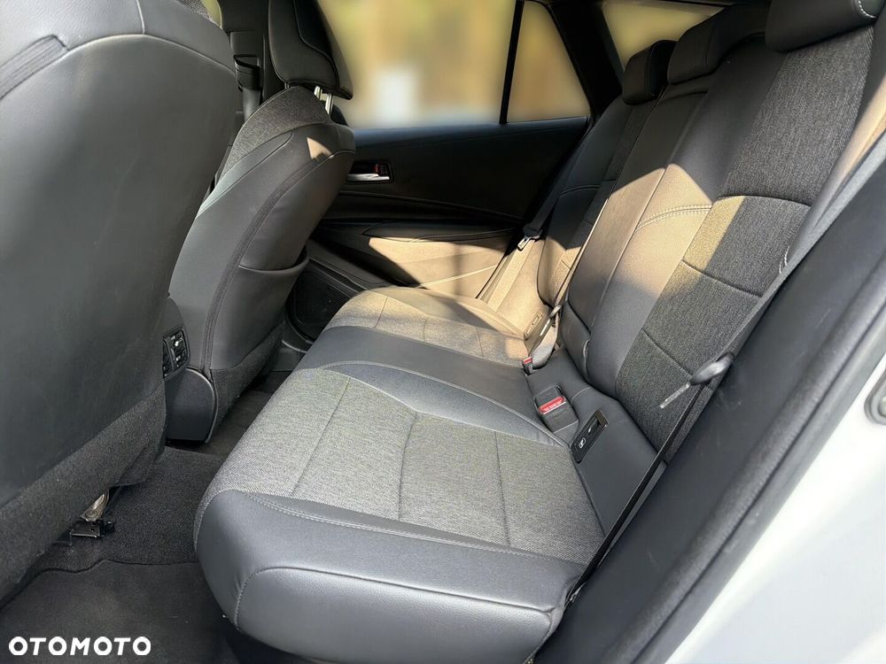 Toyota Corolla 1.8 Hybrid Comfort - 21