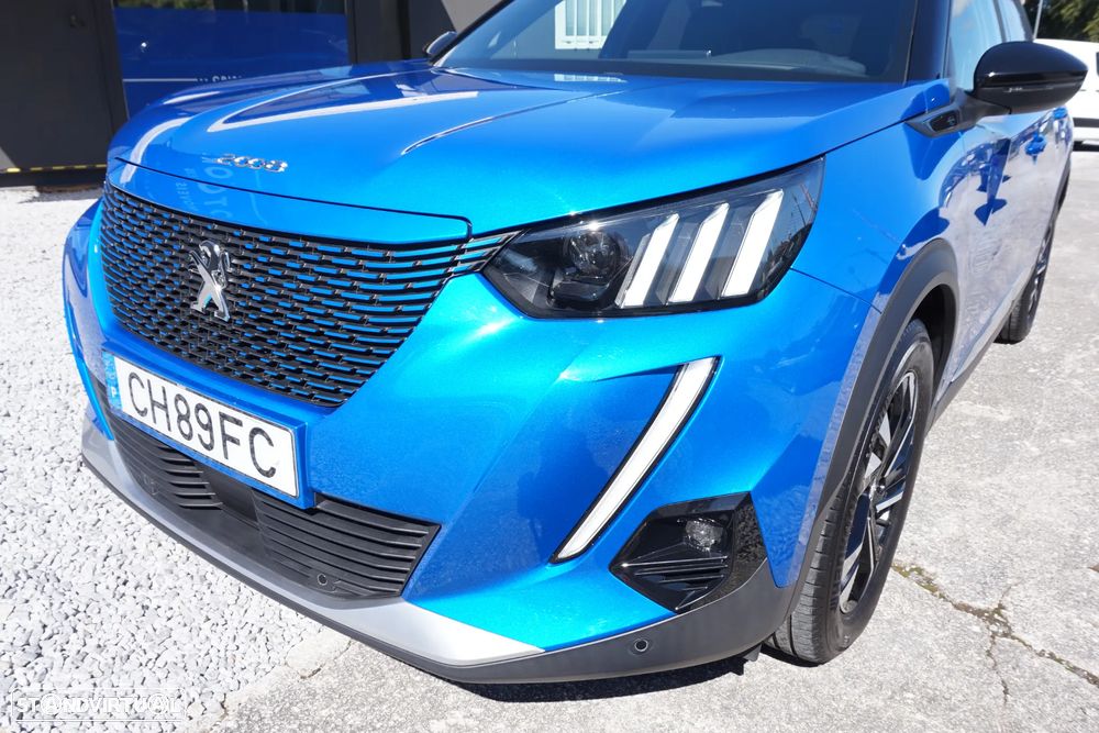Peugeot e-2008 50 kWh GT Line - 10