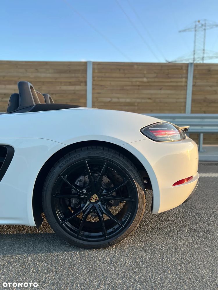 Porsche 718 Boxster T PDK - 8