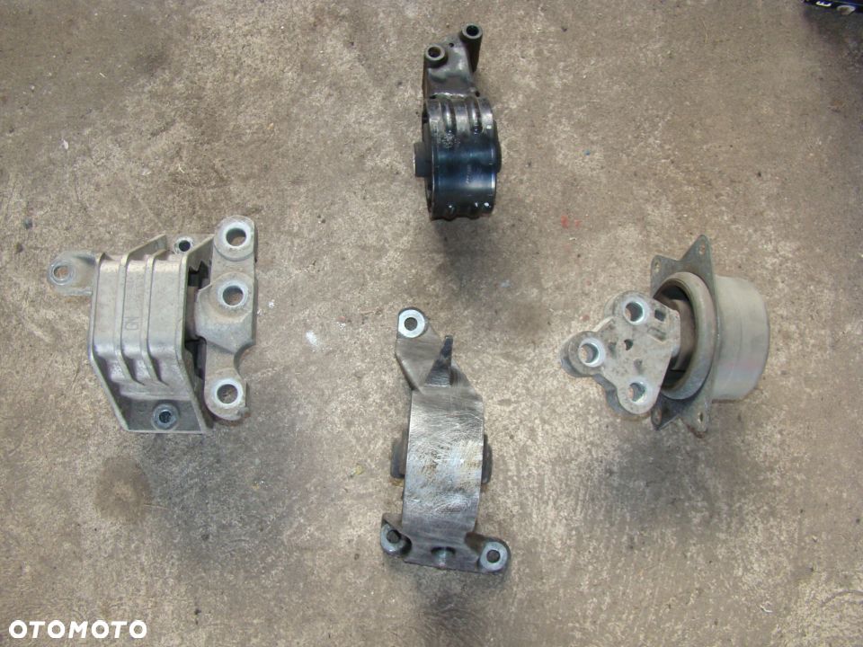 PODUSZKA SKRZYNI AUTOMAT VECTRA C SIGNUM 2.2 16V Z22YH - 4