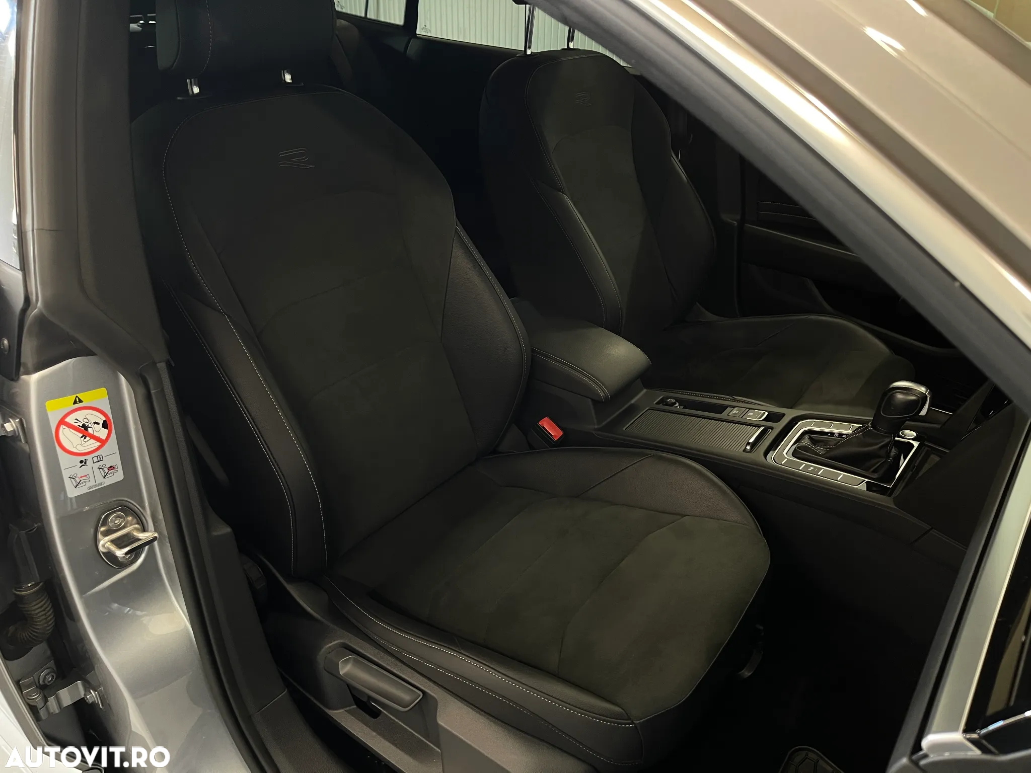 Volkswagen ARTEON 2.0 TDI DSG R-Line - 9