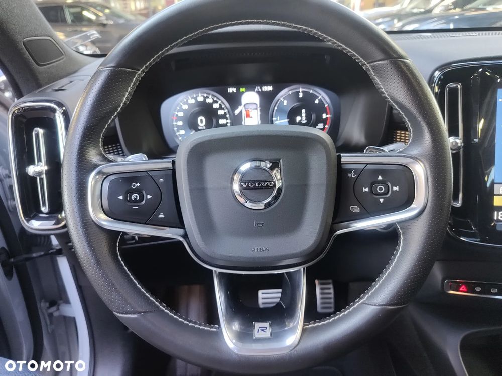 Volvo XC 40 D3 R-Design - 16