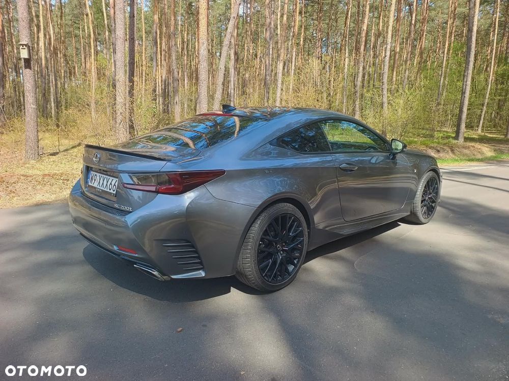 Lexus RC 200t SPORT - 11