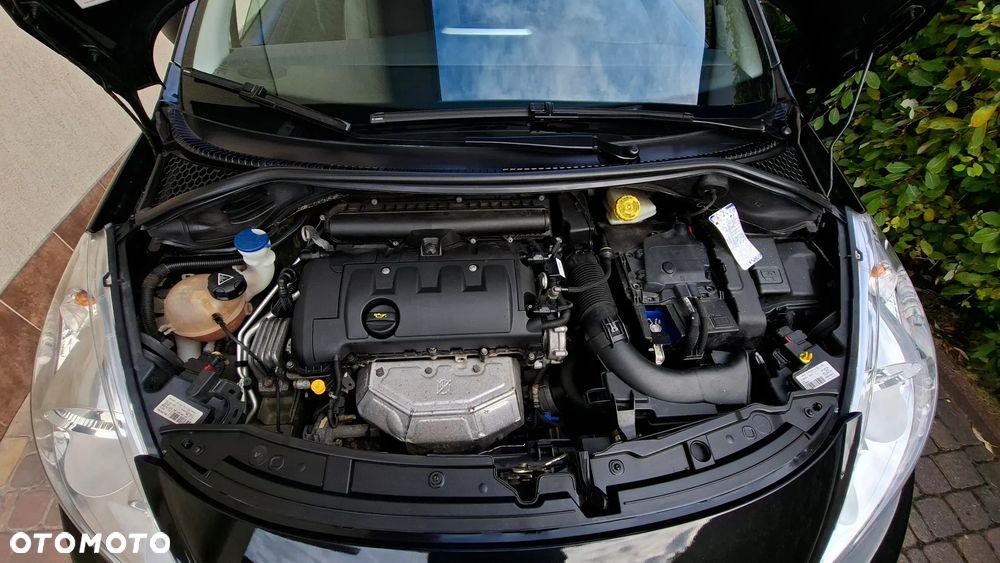 Peugeot 207 1.4 16V Sporty - 34