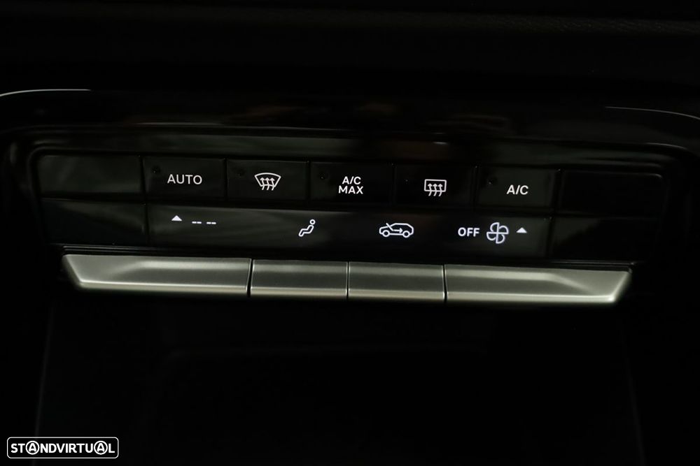 Citroën e-C3 44 kWh Autonomia Conforto Max - 14