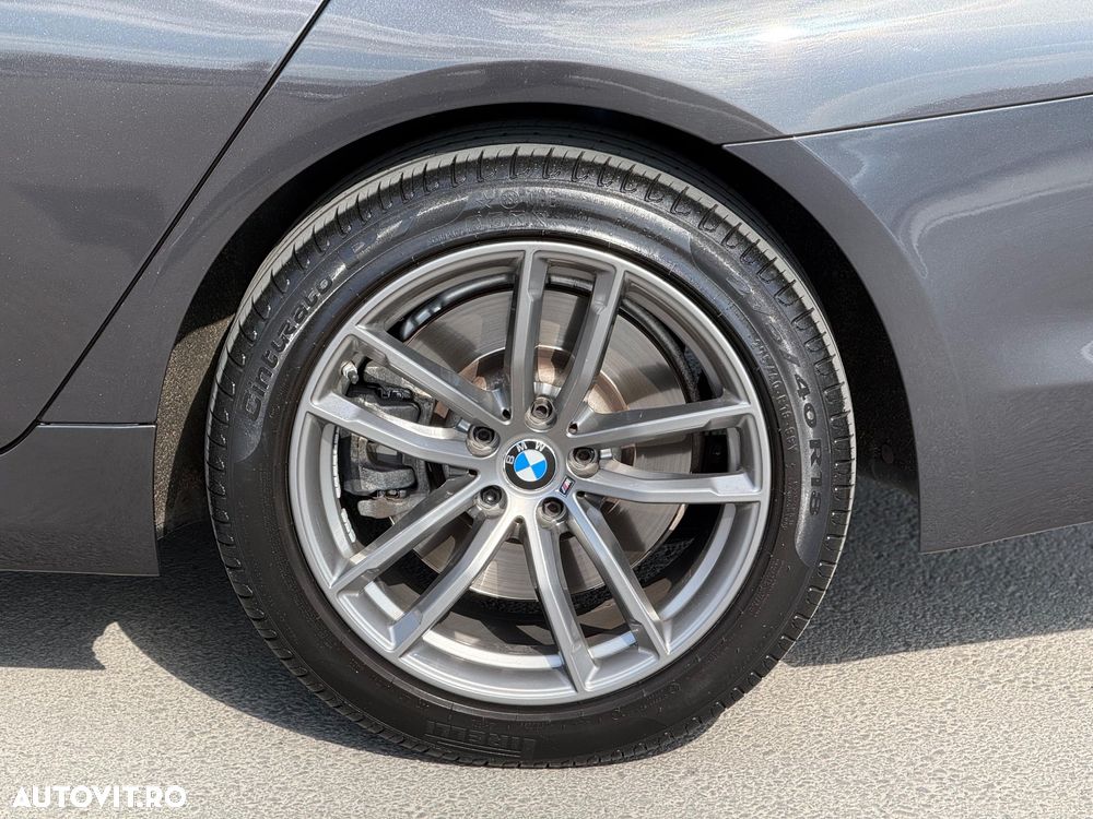 BMW Seria 5 530d xDrive AT - 8