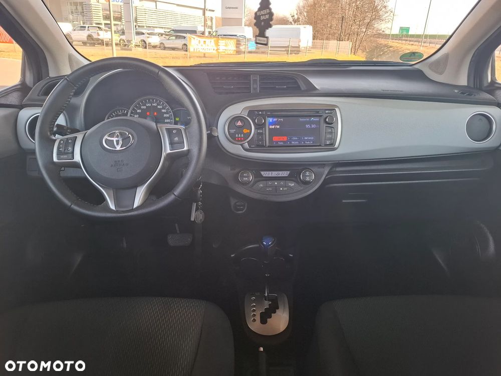 Toyota Yaris 1.5 VVT-i Life - 28