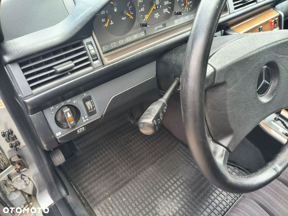 Mercedes-Benz W124 (1984-1993) - 9