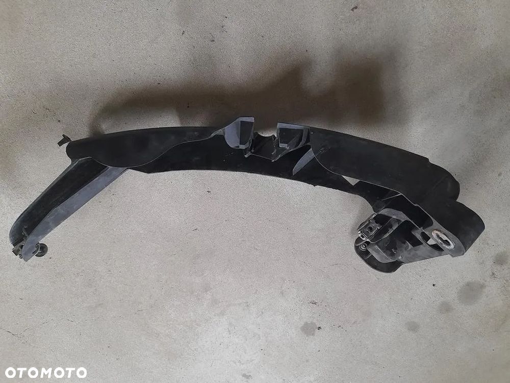 Mocowania okulary reflektora pasa Audi A3 8P Lift 8P0805608 - 3