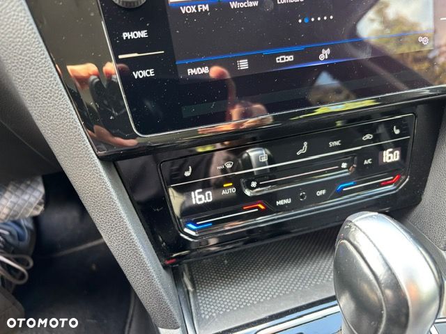 Volkswagen Passat 1.5 TSI EVO Business DSG - 16