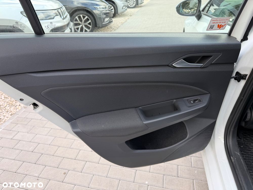 Volkswagen Golf 1.0 TSI Life - 25