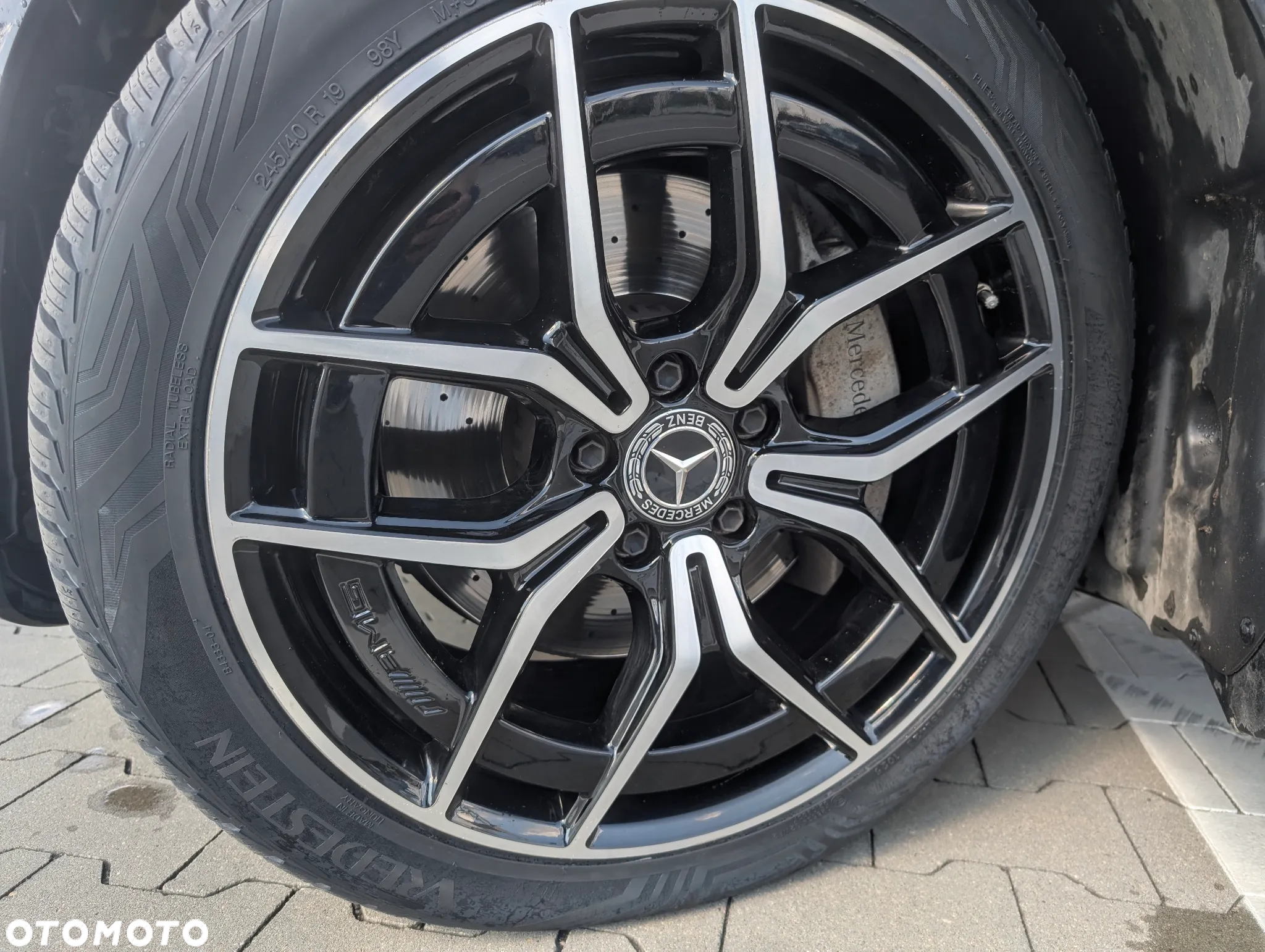 Mercedes-Benz Klasa E 220 d Coupe 4-Matic Avantgarde - 15
