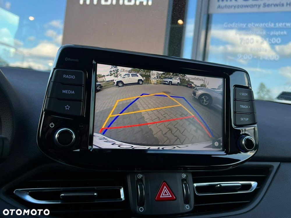 Hyundai i30 - 24