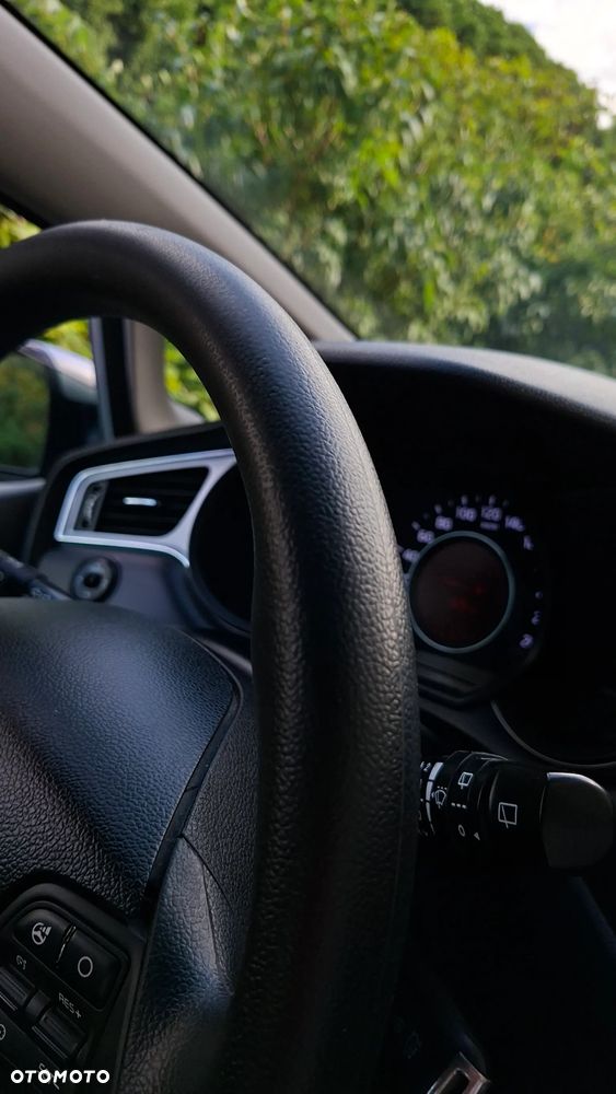 Kia Ceed 1.4 CVVT Attract - 23