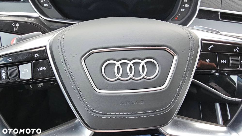 4N1857001D Audi A8 L D5 4N 3.0 TDI sedan Deska rozdzielcza / kokpit - 5