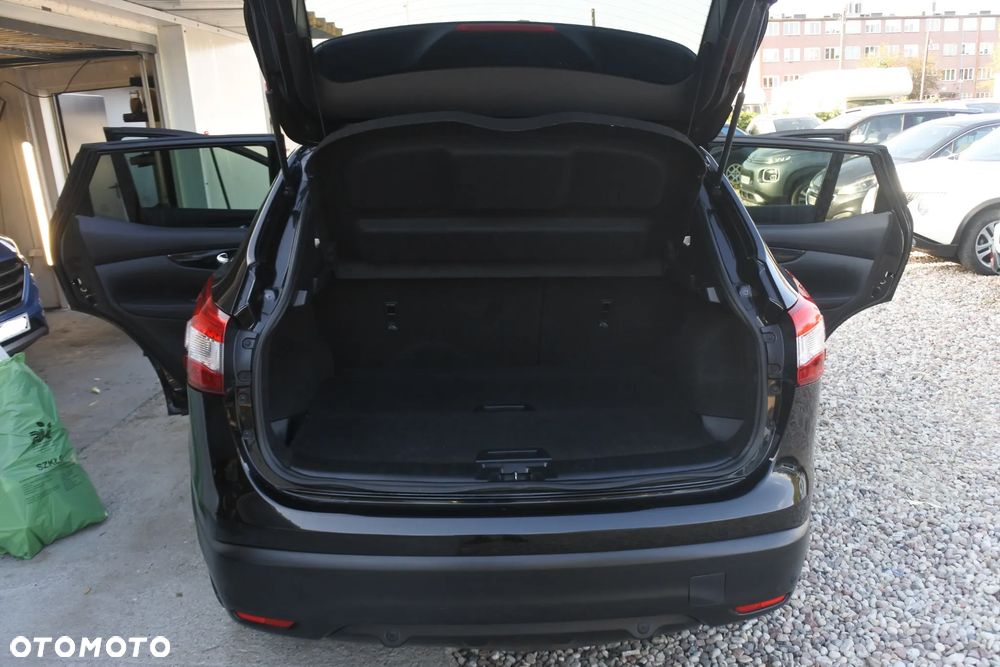 Nissan Qashqai 1.2 DIG-T Tekna EU6 - 12